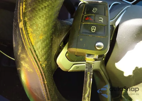 2022 Volkswagen Jetta 1.5T S z USA, uszkodzony, nr VIN 3VWCM7BUXNM023023